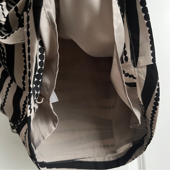 Ann Taylor Top XSP - Picture 8 of 8